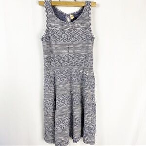 Harper Canyon Dress 
Girls Size L 10/12 Sleeveless